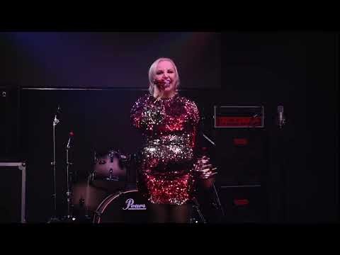 Helene Fischer Atemlos Cover