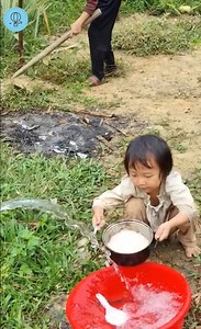 106K views · 1.3K reactions | rake grass around the house, catch frogs to exchange for rice to cook | 564525875 | Facebook