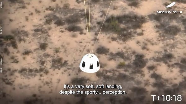 Moment Blue Origin's New Shepard capsule lands back on earth