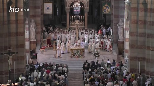 50K views · 2.4K reactions | Le Notre Père proclamé en araméen, la langue maternelle de Jésus. Diocèse de Marseille  Messe depuis La Major à suivre en direct sur @KTOTV et https://youtu.be/lLoObhzsvPk | KTO Télévision Catholique | Facebook