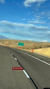Interstate 15, milepost 1, near St. George, Utah 🇺🇸 #LetsGoPlaces #beautifuldestinations #Utah #reelsfypシ #staysafe #drivesafe #everyone #followers #followusonfacebook #followusoninstagram #MheldsShirah #GodBless #peace 🙏🌎 Elvis Lace Gemma Amigleo JaDandroff Williams | Mhelds Shirah