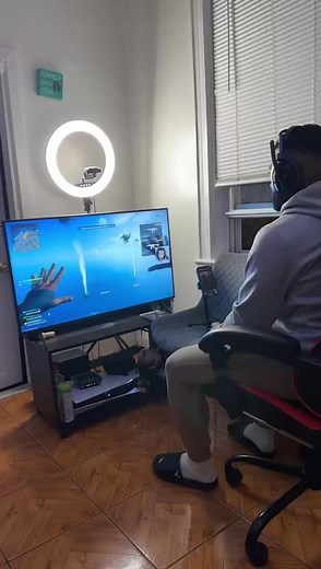 #COD #Esposa #Warzone #viralvideo #latinosenusa #parati #videojuegos🎮 #streamers @Jessy Maria #