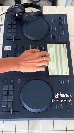 Come unbox the new Pioneer Omnis Duo with me✨🪩✨ #pioneer #omnisduo #dj #unboxing