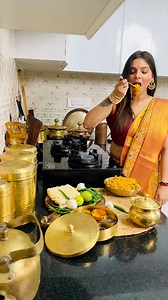 Lemon Garlic Maggi🍋🧄😋Make your Evenings even better with this super delicious Maggi Recipe😋🤤❤️✅Save and Share the recipe for future reference✅Follow for more such recipes❤️Ingredients:Maggi-2Oil-3 tsp Garlic cloves-6-7Green chilli-2Coriander leaves-handful Turmeric-1/4 tspRed chilli powder-1/2 tspSalt-1/4 tsp or as required Maggi masala-2Lemon-1*Sprinkle 2 tsp water in masala to get the oil separated *Boil the Maggi for 3-4 minutes in open pan*turn off the flame and mix the masala with boil