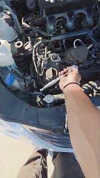 how to change a spark plug🔩💨
