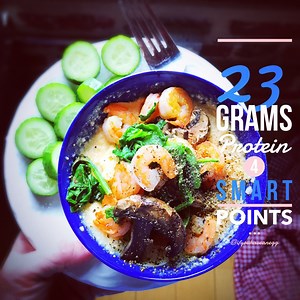 Shrimp & Grits Breakfast Bowl: 4 Smart Points