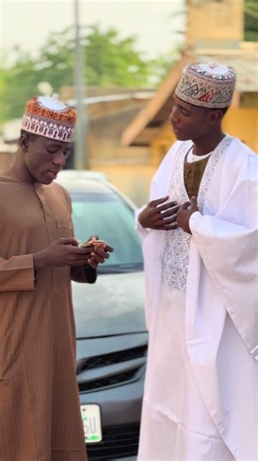 Understanding the Difference Between Fashion and Style