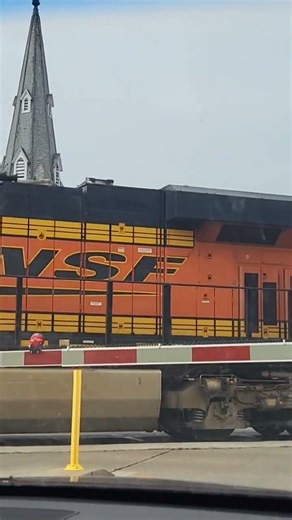 A 2 engine bnsf power move #train #galesburg