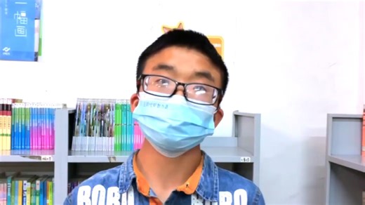 60岁的绝望，学了18门手艺却养不活自己