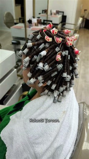 Nu-mi plăcea să fac permanent la păr, până am învățat tehnicile corecte