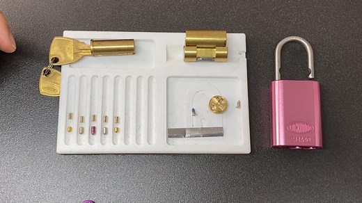 2K views · 33 reactions | Lockwood 214A40 Padlock Pick and Gutpart- 7 #locksmith #lockpicking #lockpicking #foryou #fyp #viralreels | Lock Picking V | Facebook
