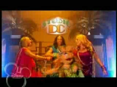 Dance Me With You Can - The Cheetah Girls ' Miss Piggy