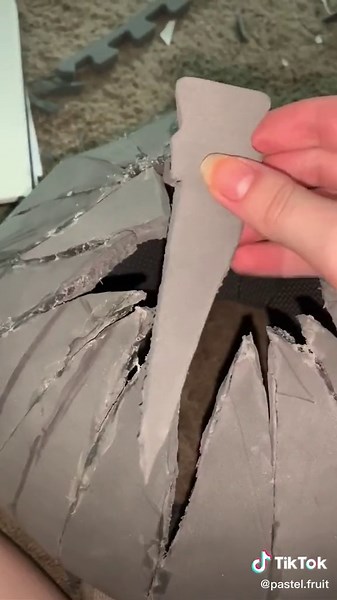 Creating a Pastel Pumpkin Head Mask Step 1