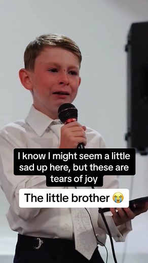 How adorable is this little brother’s speech to the bride? #wedding #weddinginspo #weddingspeech #bride 🎥 @Ori Swiatkowski