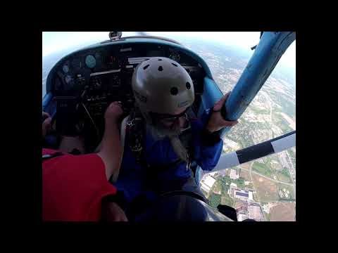 Static Line Exit Cessna 182