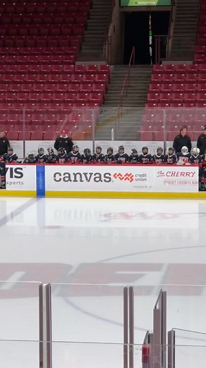 Another day another hockey game…another win. These kids are playing great together!!!🏒🏒🏒#du #Denver #hockey #hockeymom | Liz Grosul-NoCo Realtor