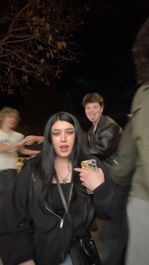 @SCARLITA LISTEN! NOW ! #wlw | WLW TikTok