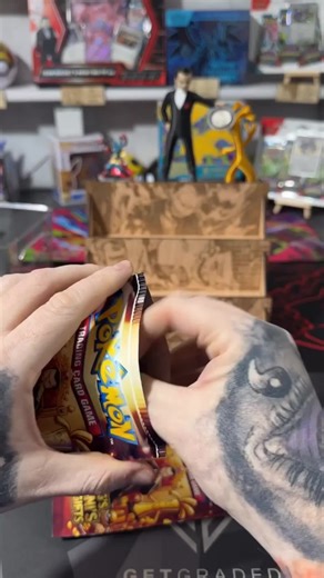 Unboxing Triple G's Pack: Giovanni's Golden Gifts