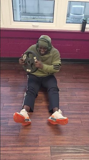 Working at Blink GYM on the abs with weight training. Hope to inspire one person over 60 years old.