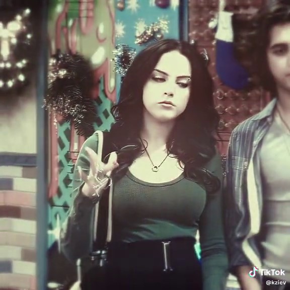 Jade West Eyebrow Piercing: The Reason Behind It Revealed!