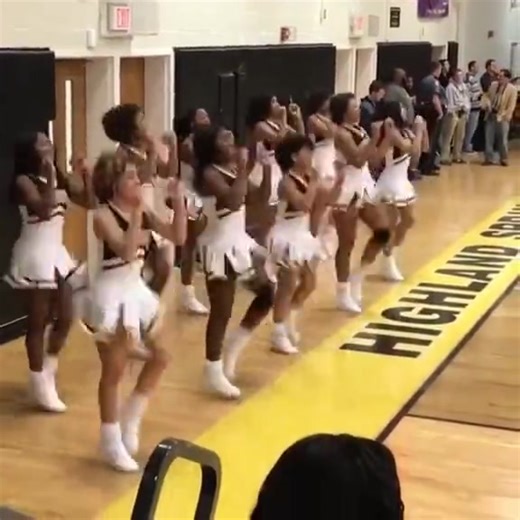 Stomp and Shake Cheer Dance Tutorial