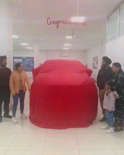 19 reactions · 3 comments | Congratulations Toyota New Innova Hycross delivered to Mrs. Jasbir Kaur, Una at Anand Toyota Una. The legend has elevated itself to a new HY of SUV Styling, Plush Comfort features and enhanced fuel-efficiency. #Toyota #InnovaHycross #Hycross #AnandToyotaUna #HY #SUV | Anand Toyota | Facebook