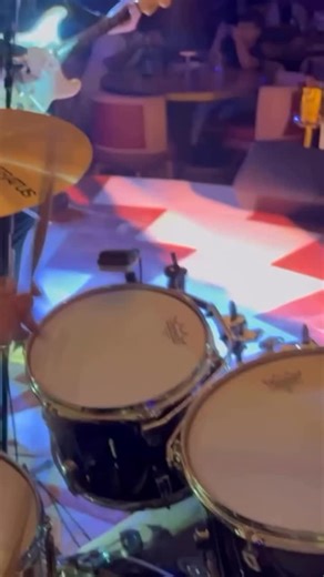 🎶✨ Este 19 de septiembre los Dollies llegan a Emotions! 💃🔥 Prepárate para vivir un concierto exclusivo 🎤🌟 una noche inolvidable ✨🌙 y una experiencia totalmente diferente 🙌🎶 💥 Música, energía y emociones al máximo… ¡No te lo puedes perder! 🚀🔥 📅 19 de septiembre 📍 Emotions 🎟️ Boletos disponibles en: 👉🎫 en Ticketplus y en las tiendas Grand Deli Gourmet en Calle 50, Obarrio, Albrook, Centennial y Costa del Este | Ticketplus Panama