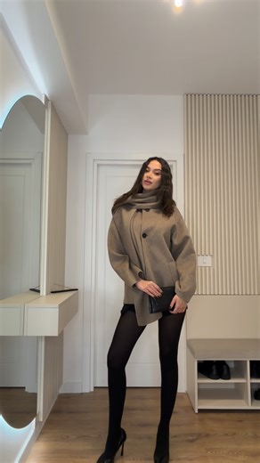 Alexia Filip on Instagram: "Effortless outfit vibes🤎"