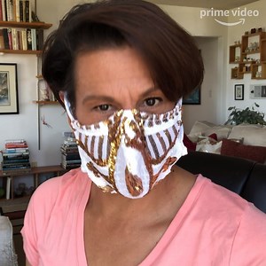 A quick acceptance speech from our pfamily! ❤️ Thank you GLAAD for honoring our musicale with Outstanding TV Movie at the #GLAADAwards! 🌈 | Transparent