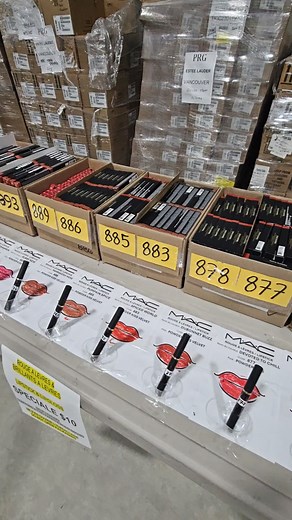 18K views · 33 shares | La Vente d'Entrepôt Estée Lauder est de...