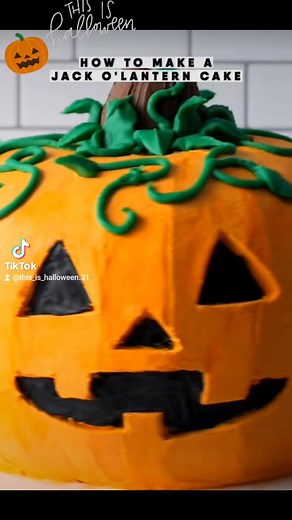 12K views · 567 reactions | Simple and cute pumpkin cake! 李 #thisishalloween #cutecake #halloweencake #pumpkincake #followandshare #fyp *not my cake or skills. | This is Halloween | Facebook