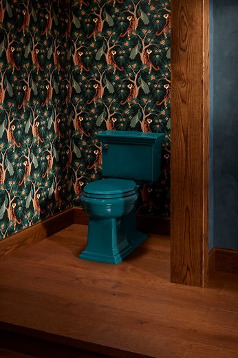 A Colorful Toilet Is a Bathroom Game Changer—Designers Reveal How to Get It Right