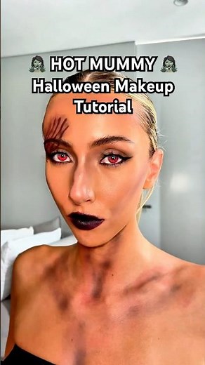 Easy & beginner-friendly Mummy Halloween Makeup Tutorial | Last-Minute Halloween costume idea