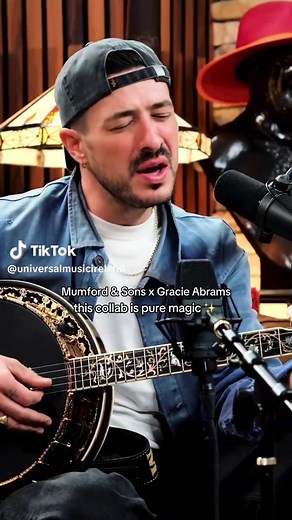 Mumford & Sons x Gracie Abrams Release 'Badlands'