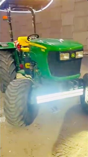 😇😇😇 #explore #automobile #farming #johndeere #popularshorts #punjabi #tractorlovers #modified