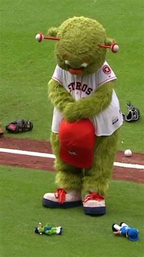 Orbit Picks a Fight. Bautista Saves His Life.