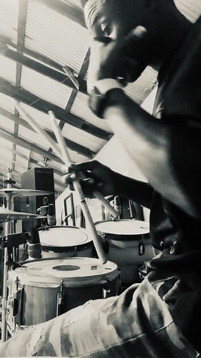 Beginner's Guide to Reggae Drumming Techniques