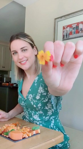 Step-by-Step Guide to Creating a Monochrome Cheese Plate