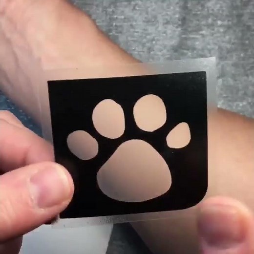 Video tutorial - How to apply a glitter tattoo stencil #glittertattoo #temporarytattoo #stencil