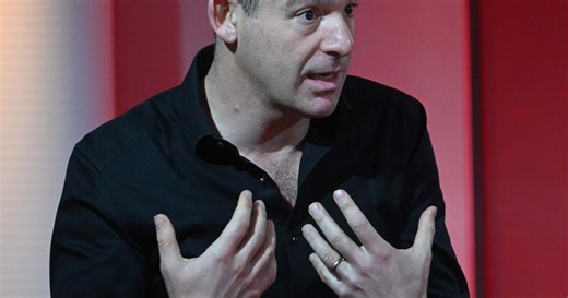 Martin Lewis backs new rules that will make cancelling subscriptions easier