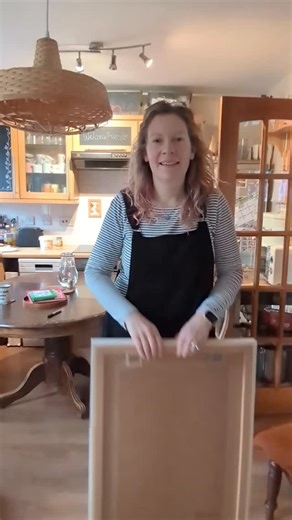 'Wild geese' Original oil on canvas Scottish legends and folklore exhibition @madeinstirlingstore Evening exhibition opening this Friday night 16/1/26 6-9pm All welcome 🤗 So where do wild geese appear in Scottish folklore? Representing freedom, guidance, mystery, spirituality, journeys, arrivals and departures, Also a loud disruptive presence, symbol of constant change and community. Geese have long been admired for their teamwork and strong bonds with each other and can fly 70% further in thei