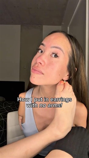 How I put in earrings with no arms! ✨ #jewelry #grwm
