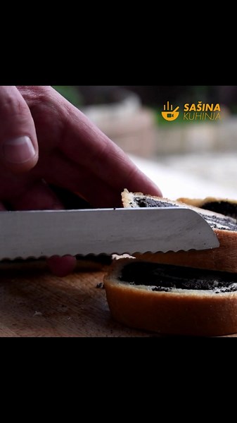 Delicious Makovnjača and Orahnjača Recipe