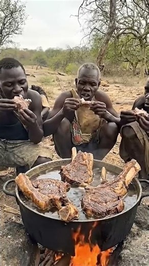 Hadzabe Cooking with Stone Ring Fire Control#food #cooking