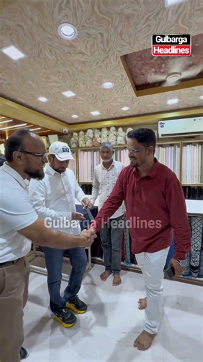 Munawar Zama visits Fine Art Designer, Gulbarga, and appreciates its three-generation legacy.