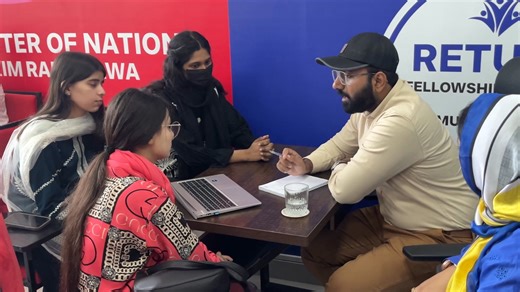 THE ARFA KARIM FELLOWSHIP PROGRAM! BATCH 2 : Mentoring Sessions ! With deep insight and tailored feedback, they refine not just the words but the confidence behind them—ensuring every idea becomes a compelling narrative that sticks. #AKF #ArfaKarimFellowship #ArfaKarimFoundation #EmpoweringYouth #PartnershipOpportunity | Arfa Karim Foundation | Facebook