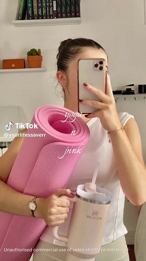 glow up with pink yoga mat💆🏼‍♀️🧘‍♀️#yogamat #yogamatpink #pinkyogamat #yogamatrecommendation #fyp