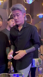 2.9M views · 10K reactions | 五道口 宏楠 - 经典视频. ❤️ Tribute to Hong Nan’s signature skit. Space Box 串梭時空 4 different ways of eating your Skewers or what they call LokLok! BBQ, Fried, Charcoal, Soup! They are also popular for their Hokkien Mee! What are you waiting for?! 60 Geylang, Lorong 23 #01-01 S388384 +65 84293800 (WhatsApp only!) #teamsimonboy | Simonboy | Facebook