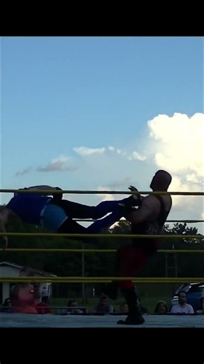 Hit the Bad Guy with a Dropkick #dropkick #armdrag #wrestling #prowrestling #indywrestling
