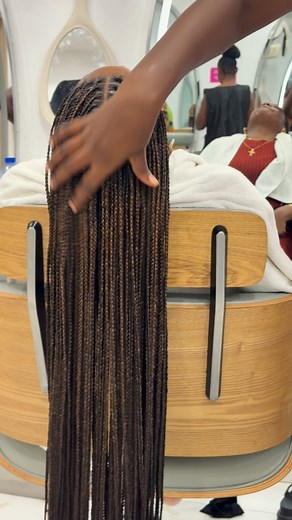TILLY HAIR GH on Instagram: "So pretty 😍😍 @tillyhairgh #hairstyle #tillyhairgh #ghanabraids #hair #haircolor #blackgirlmagic #haircolorists #accrabrsid #ghana #accrasalon #braidsbraidsbraids"